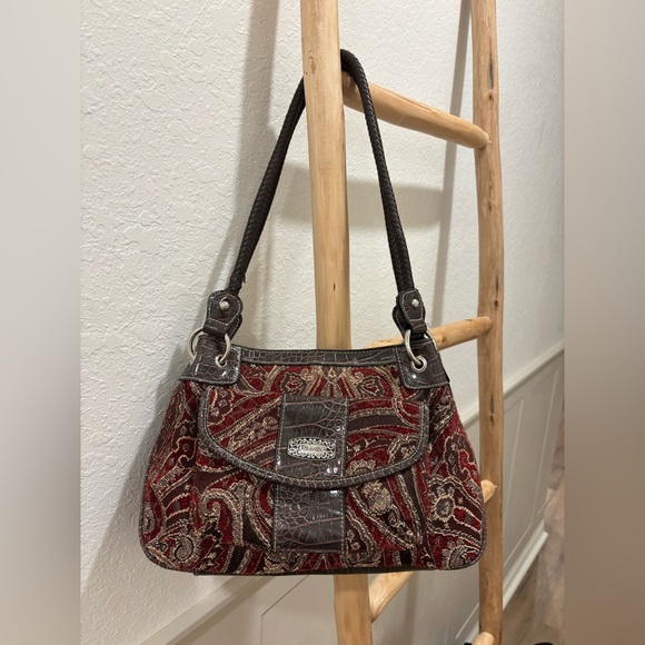 Rosetti Handbags - Y2K Rosetti tapestry paisley red and brown shoulder bag with faux croc trim